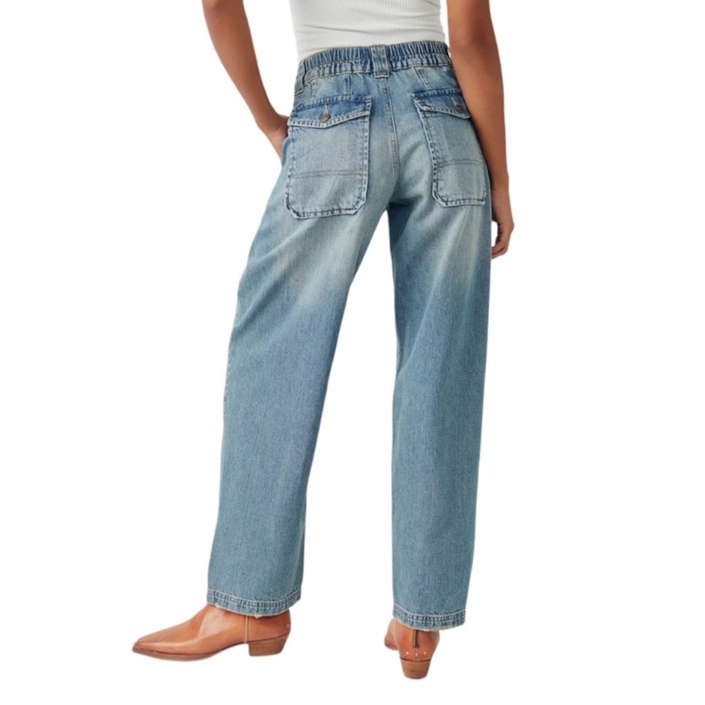 Free People We The Free Maeve Light Blue low- slung low-rise oversized Size M